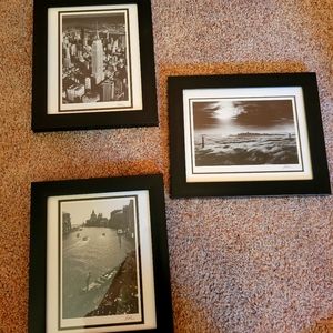 Quantity 3 black and white art